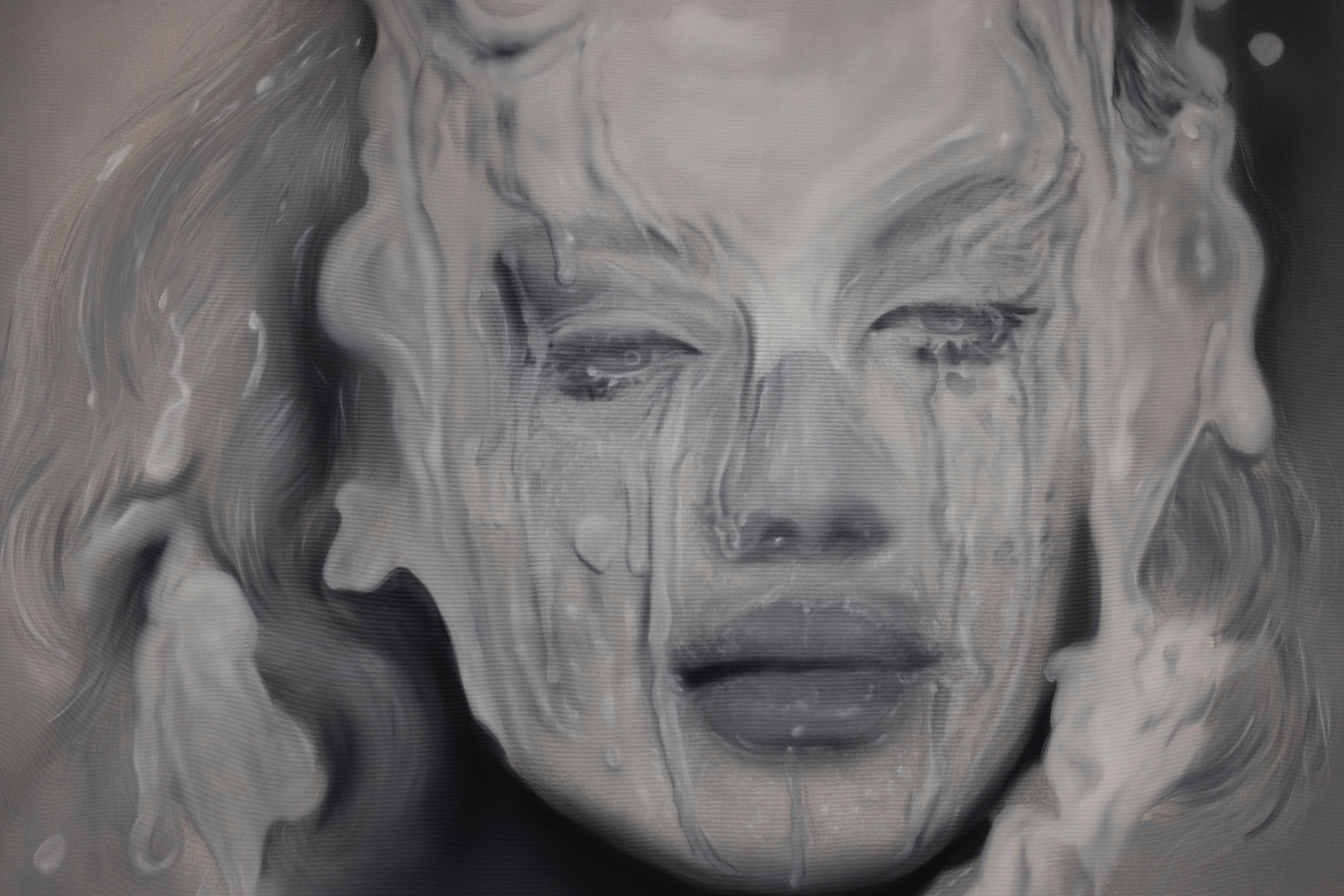 Liquid Portrait Ivory Silence